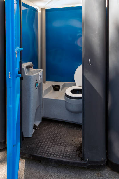 Best Best portable toilet rental  in Memphis, MO